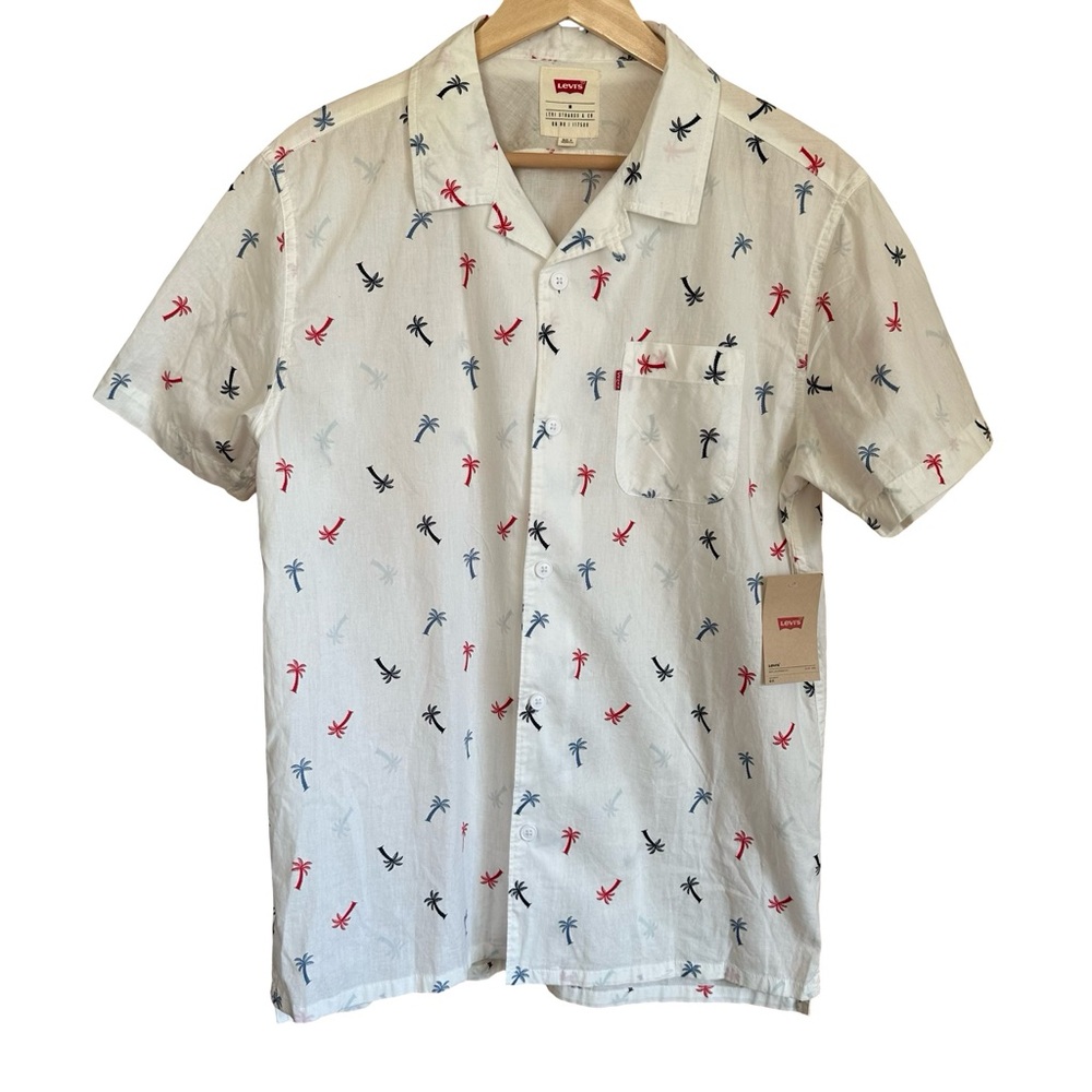 NWT Levi’s Men’s Short Sleeved Button Down Shirt with Palm Tree Pattern Sz M
